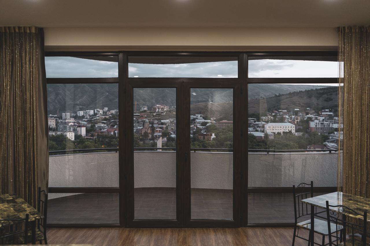 Avlabari Terrace Rooms Tbilisi Exterior foto