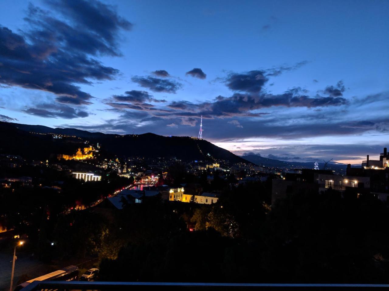 Avlabari Terrace Rooms Tbilisi Exterior foto